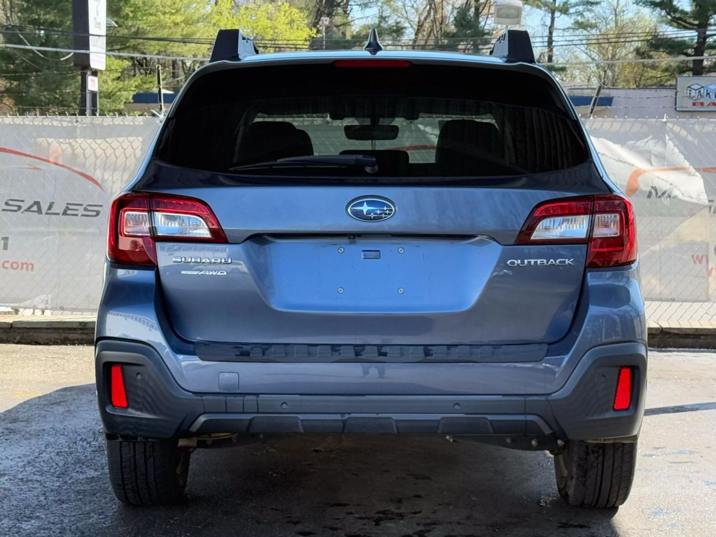 2018 Subaru Outback - Image 10