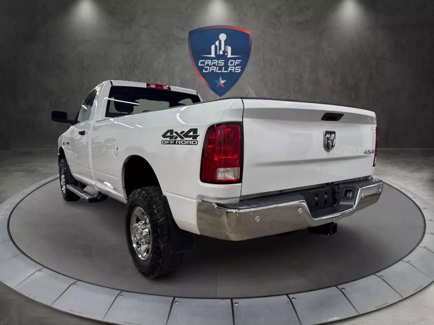 2017 Ram 2500 Regular Cab - Image 3