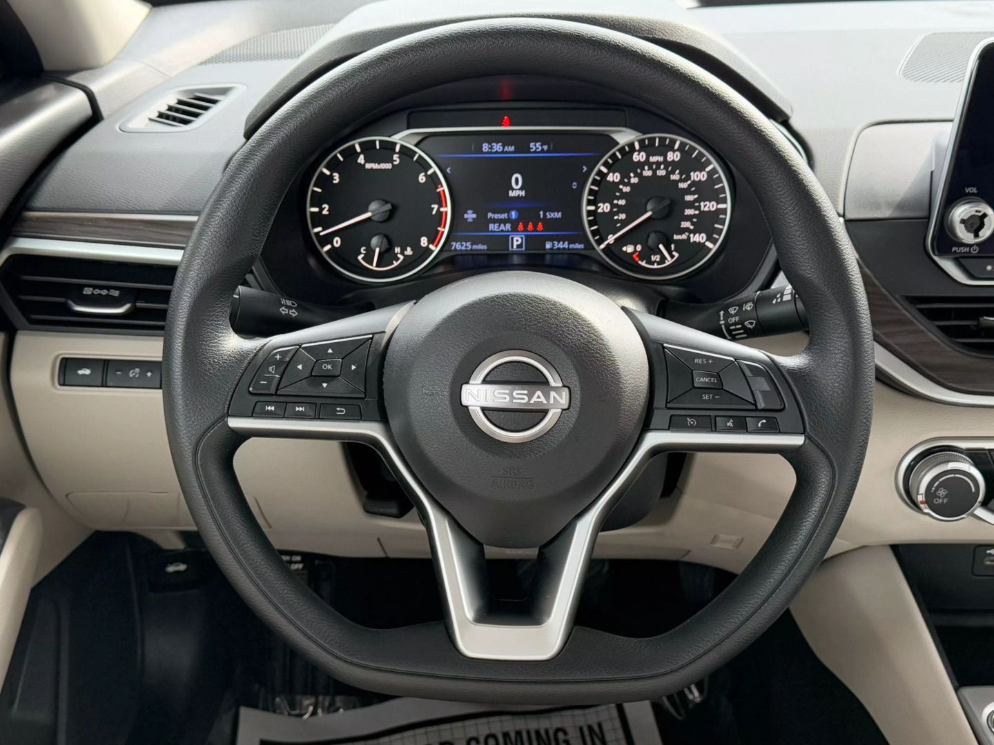 2025 Nissan Altima - Image 31