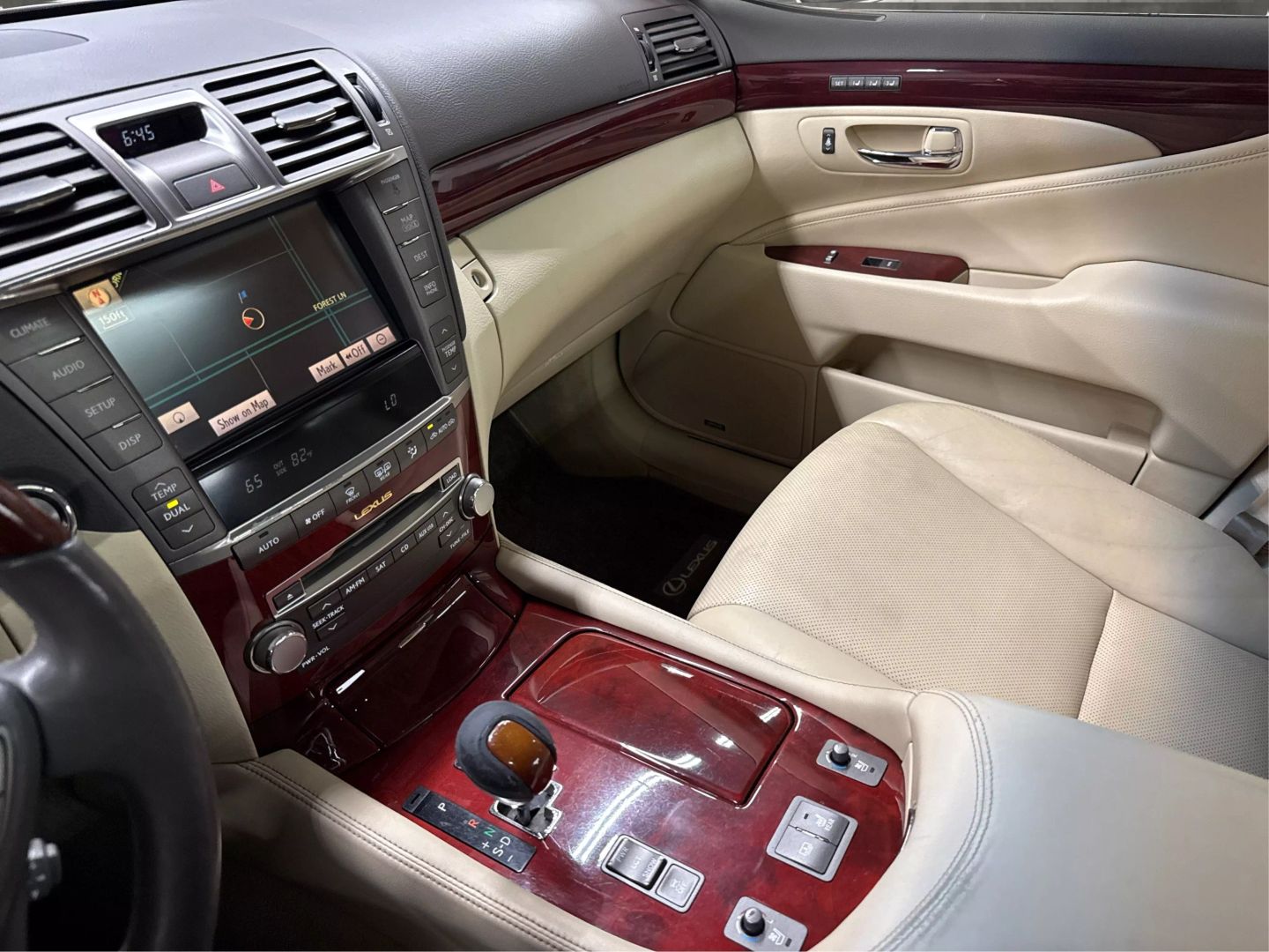 2011 Lexus Ls - Image 36