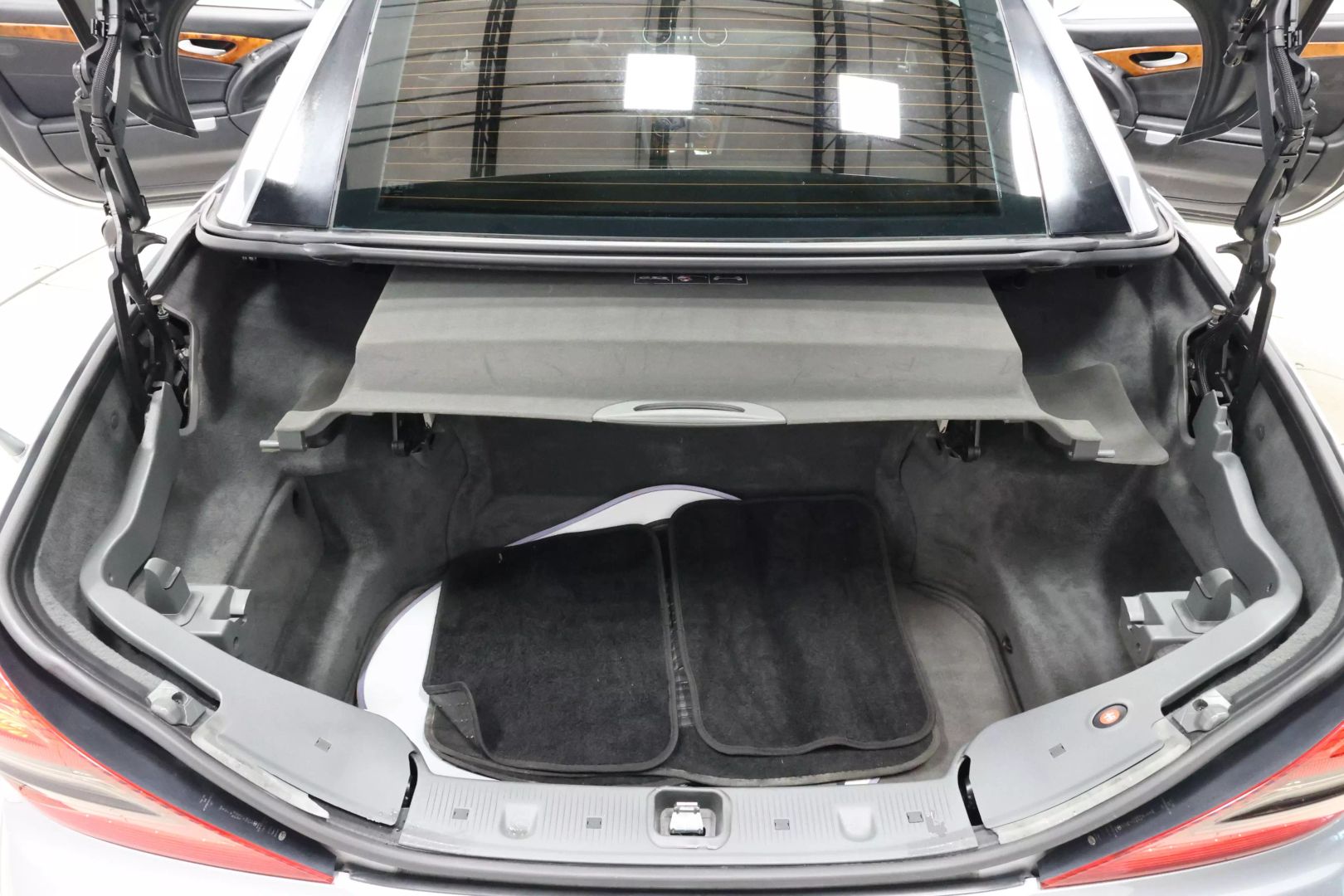 2011 Mercedes-benz Sl-class - Image 56