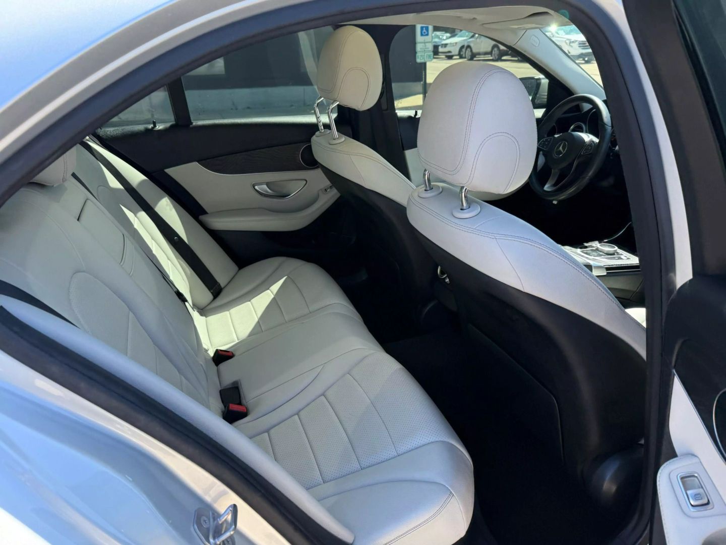 2017 Mercedes-benz C-class - Image 21