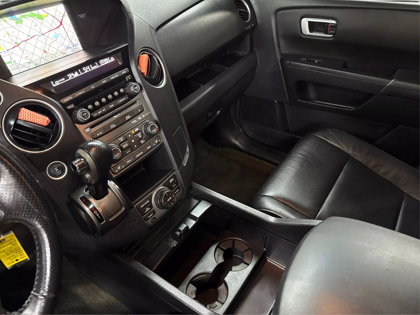 2015 Honda Pilot - Image 33
