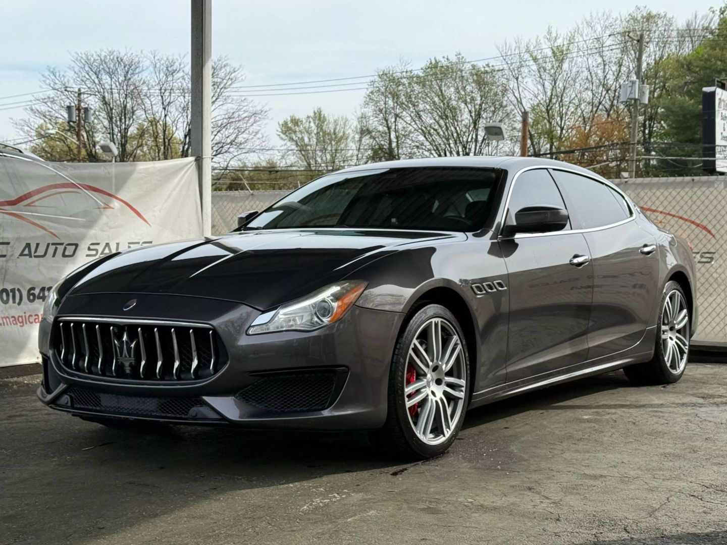 2017 Maserati Quattroporte - Image 3