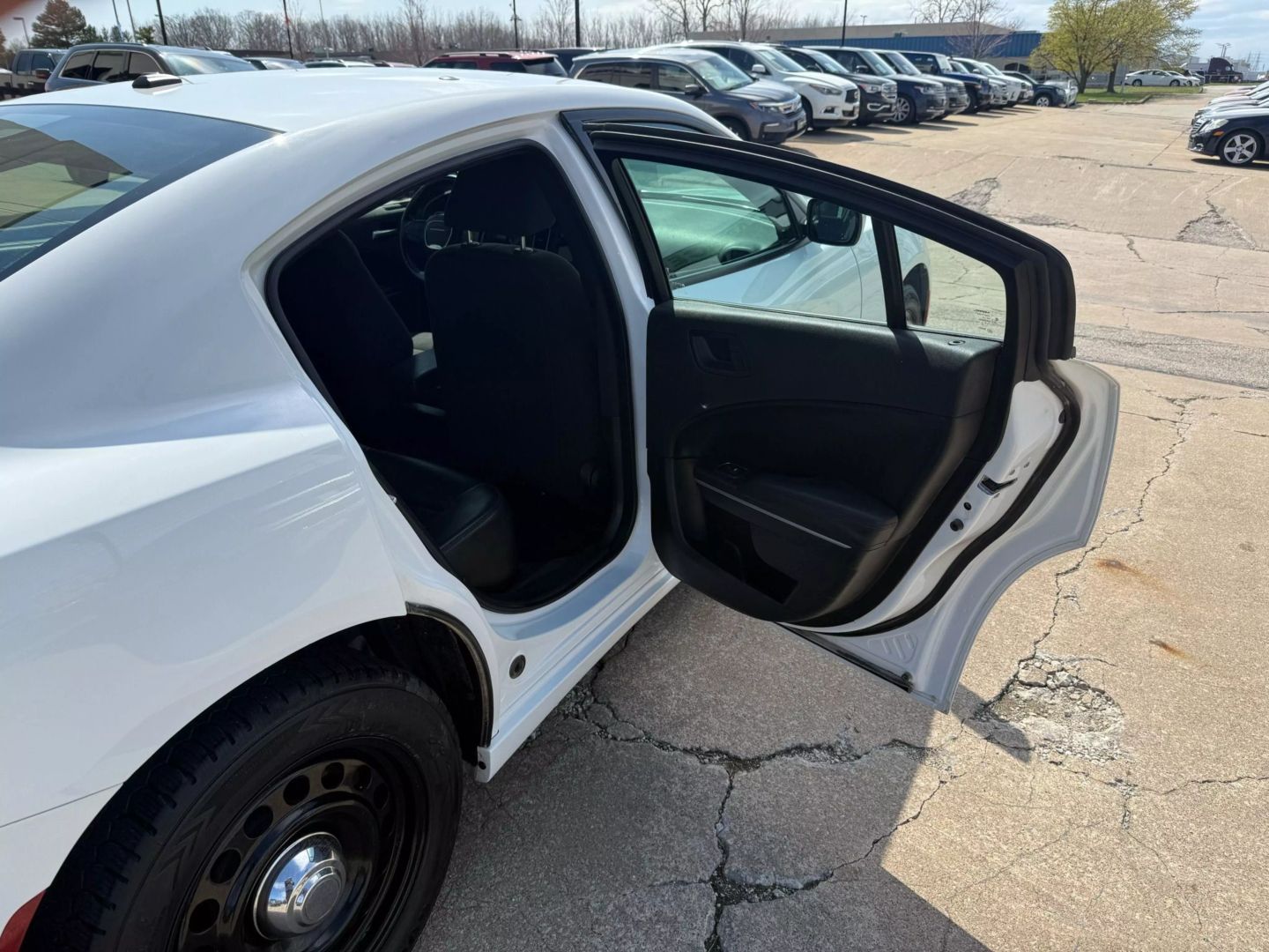 2019 Dodge Charger - Image 20