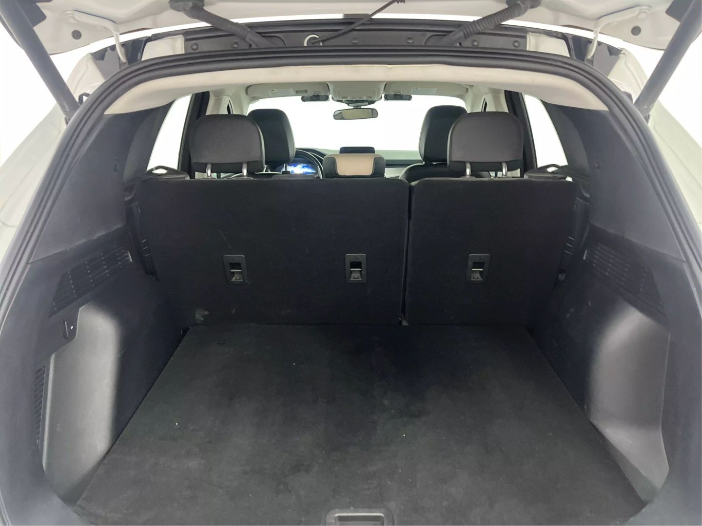 2022 Ford Escape - Image 11