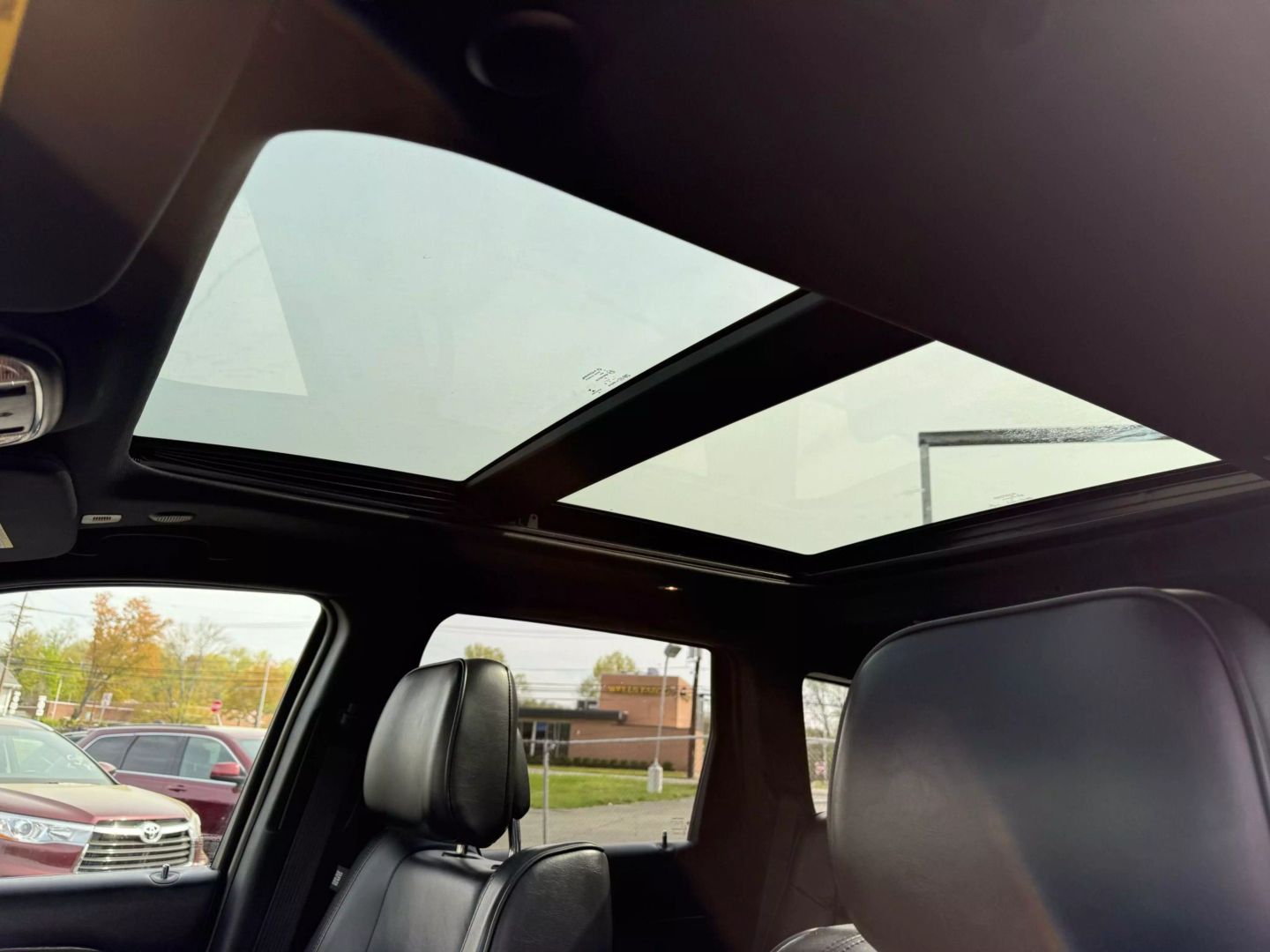 2018 Jeep Grand Cherokee - Image 39