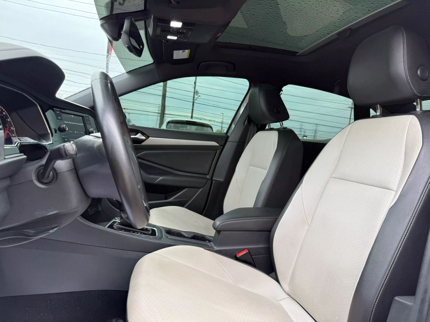 2020 Volkswagen Jetta - Image 17