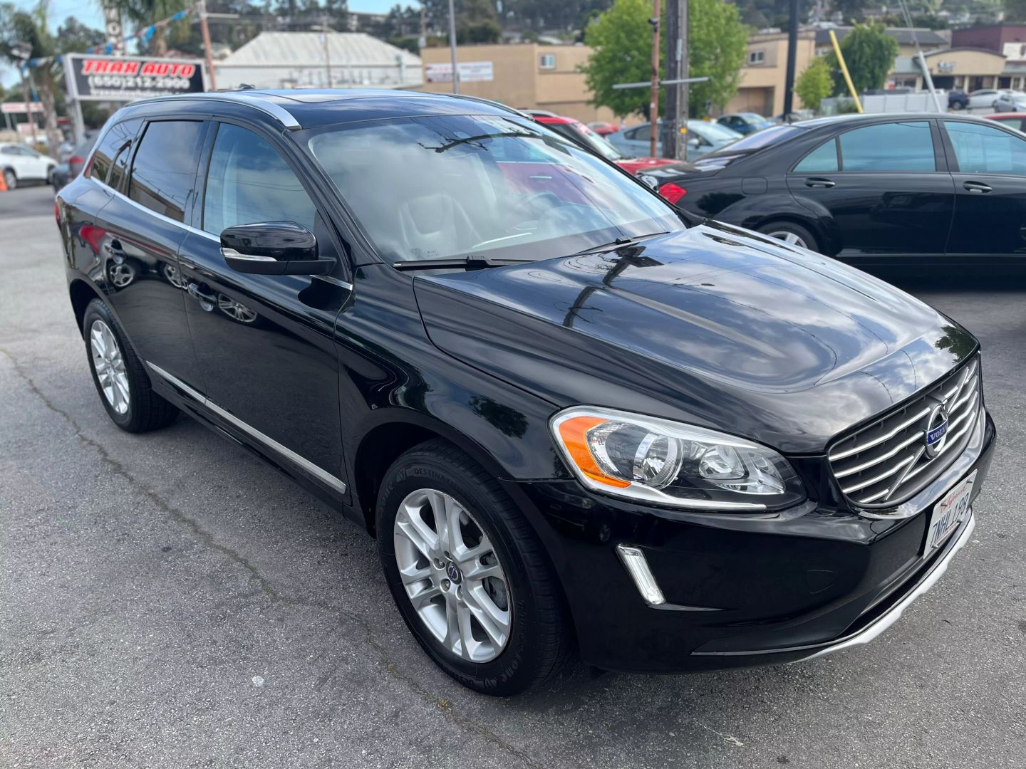 2015 Volvo Xc60  Vin: Yv440mdk5f2755420 Stock Id: 755420 - Image 1