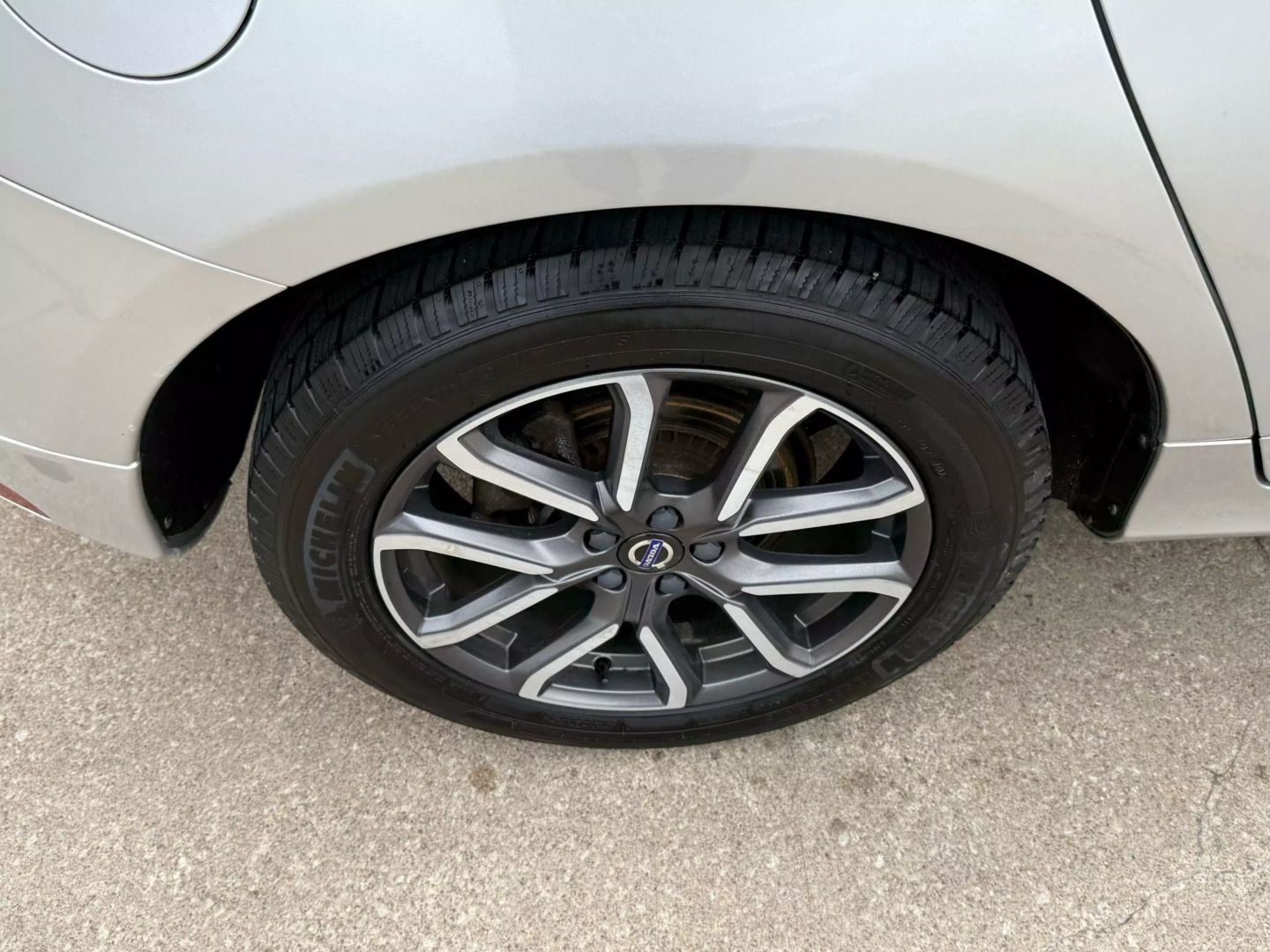 2017 Volvo Xc60 - Image 52