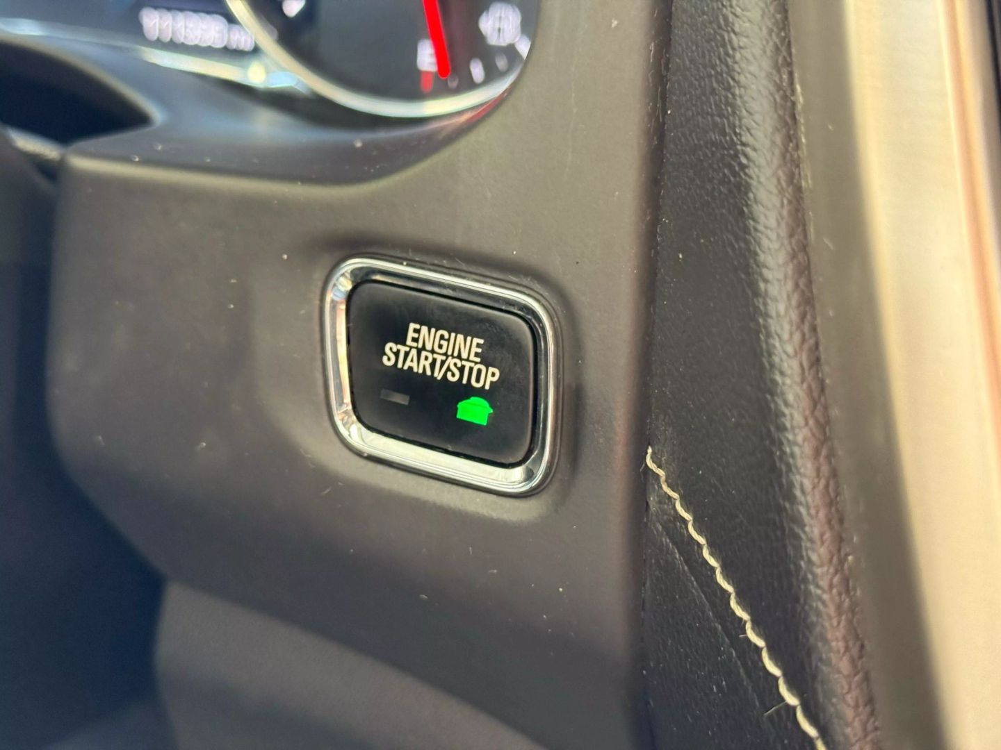 2017 Gmc Acadia - Image 34