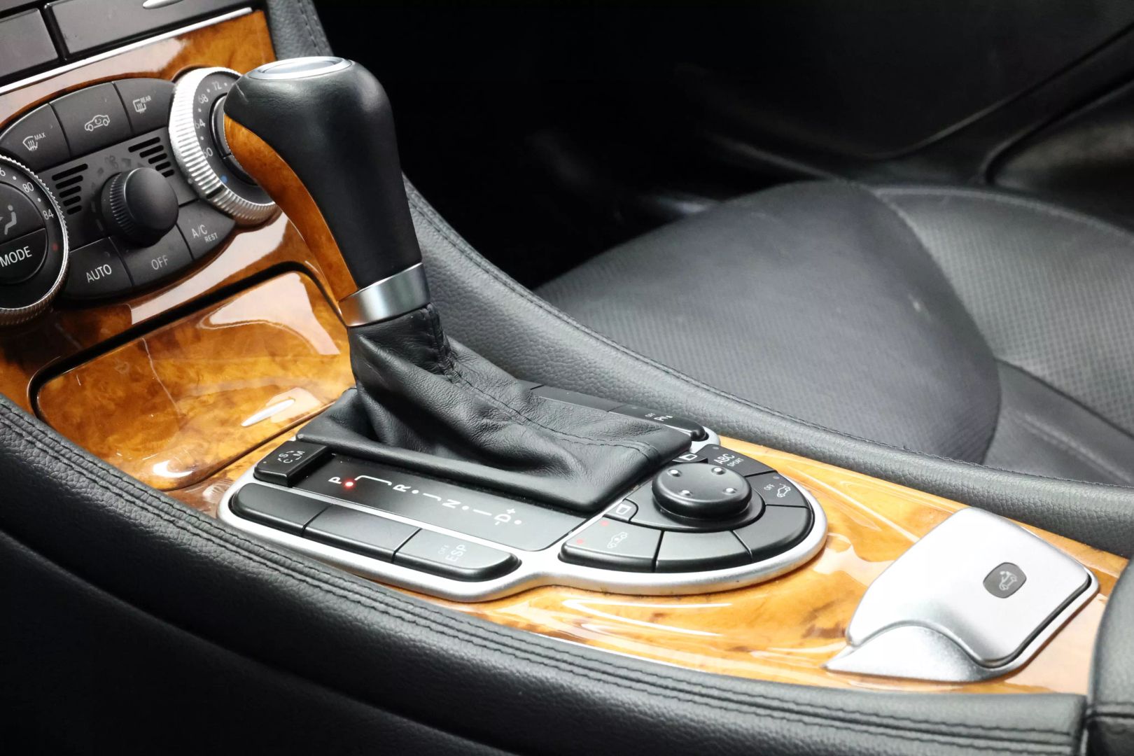 2011 Mercedes-benz Sl-class - Image 44