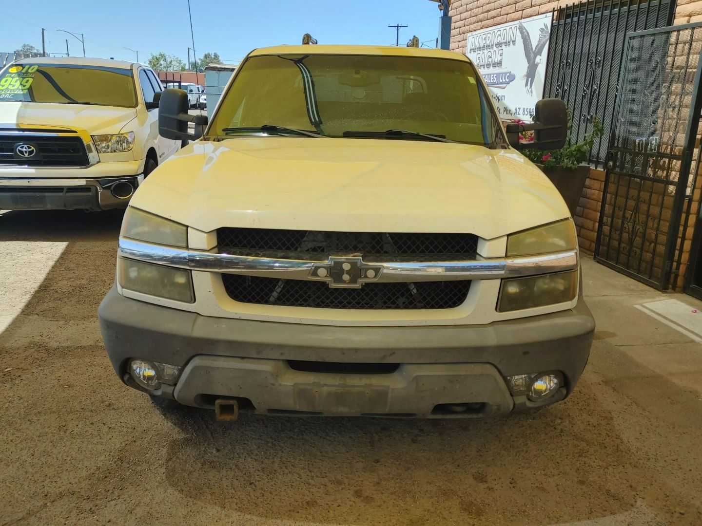 Used 2004 Chevrolet Avalanche Base with VIN 3GNGK22G94G317153 for sale in Phoenix, AZ