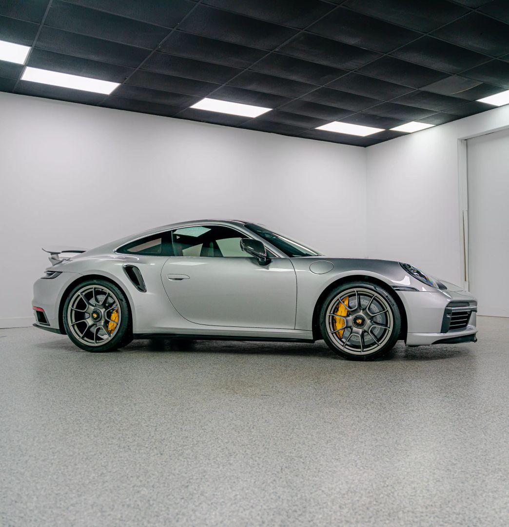 2021 Porsche 911 - Image 12