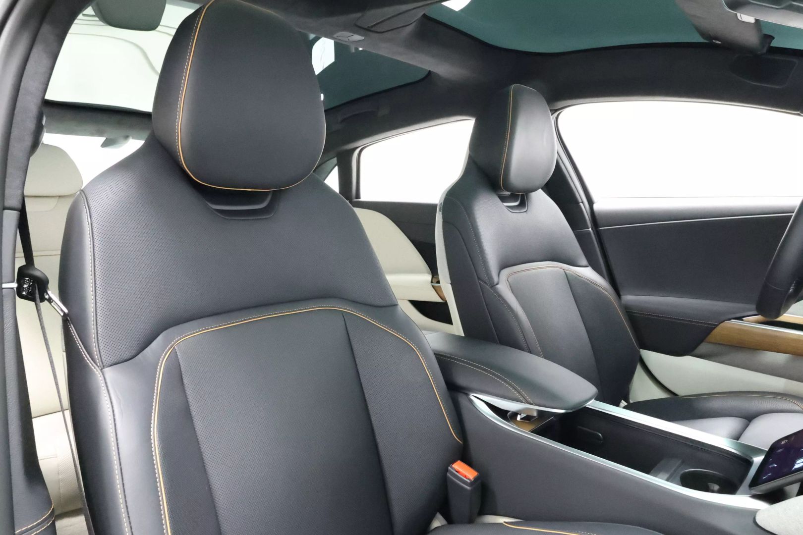2023 Lucid Air - Image 87