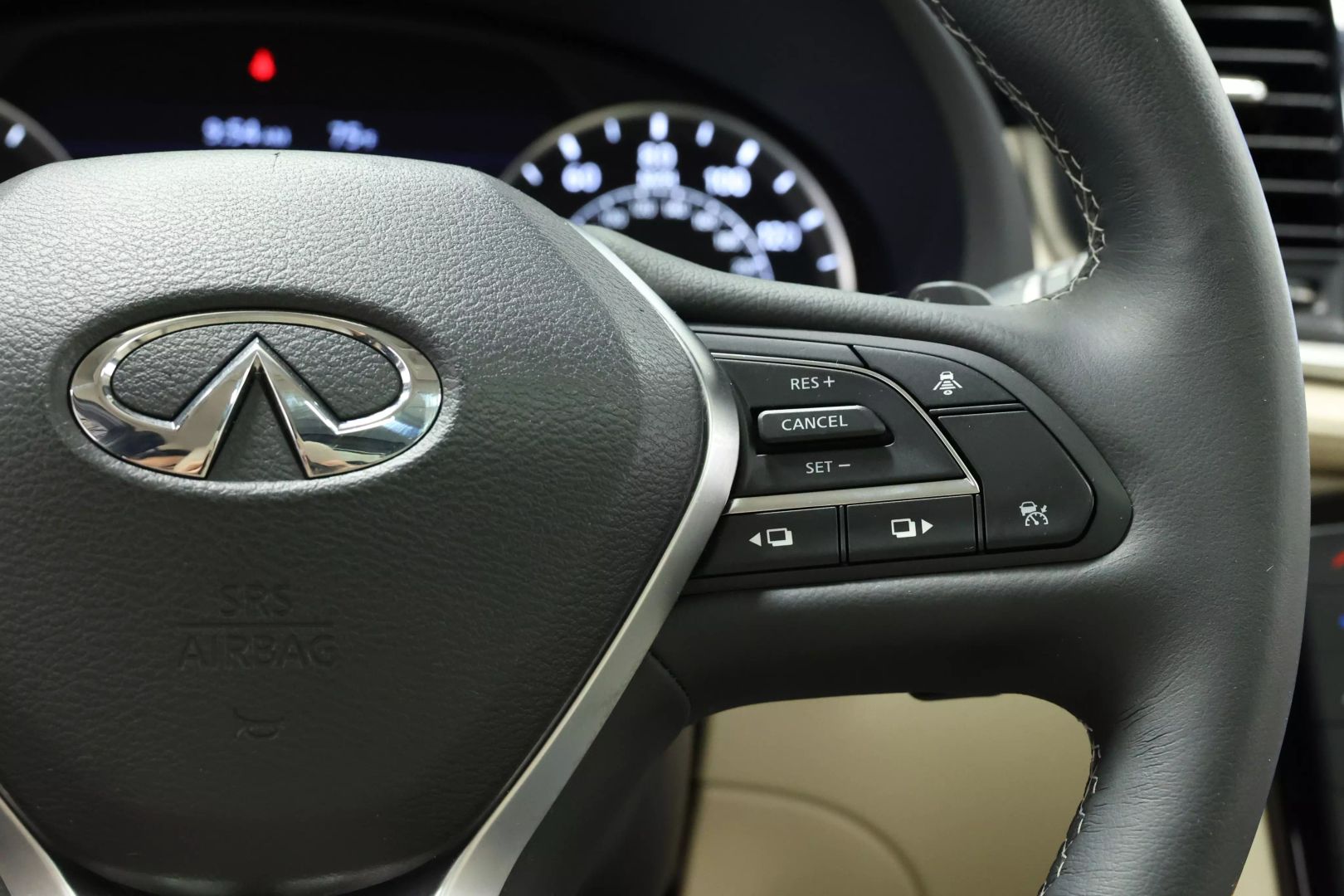 2019 Infiniti Qx50 - Image 25