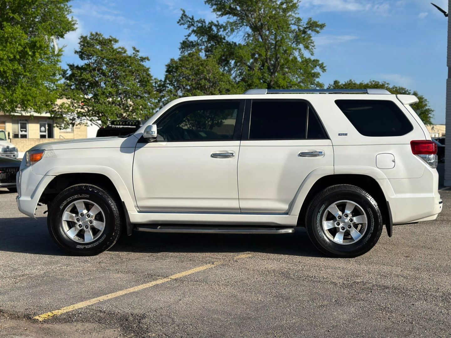 2012 Toyota 4runner - Image 3