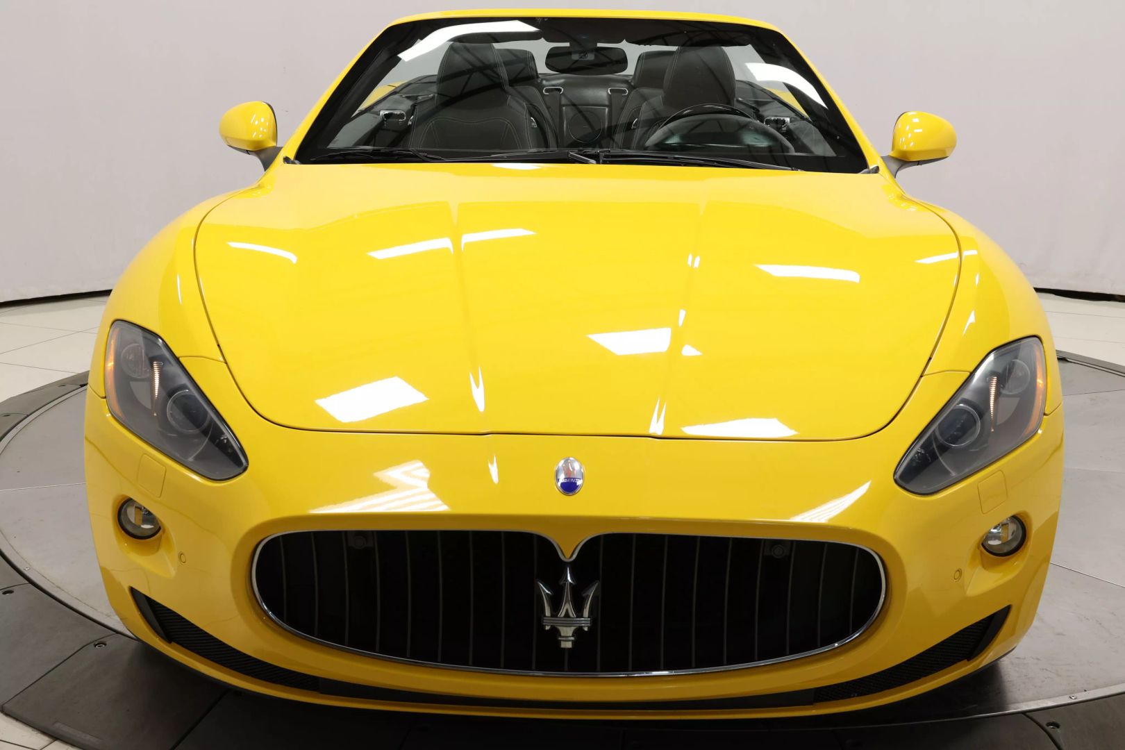 2011 Maserati Granturismo - Image 86