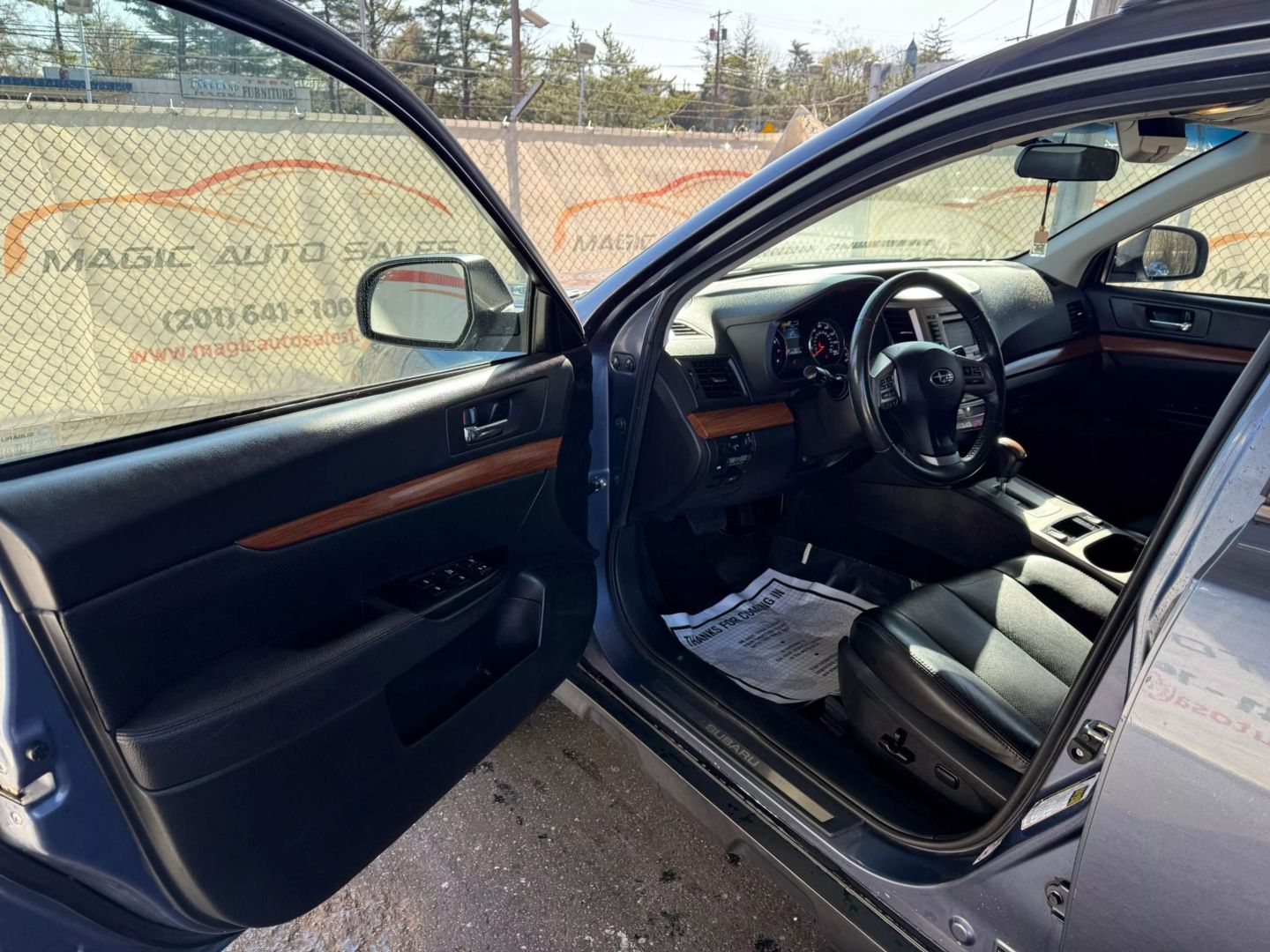 2014 Subaru Outback - Image 14