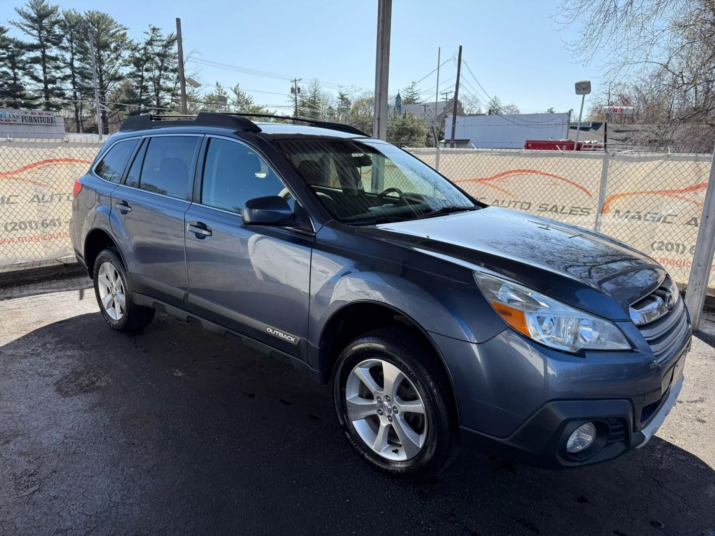 2014 Subaru Outback - Image 7