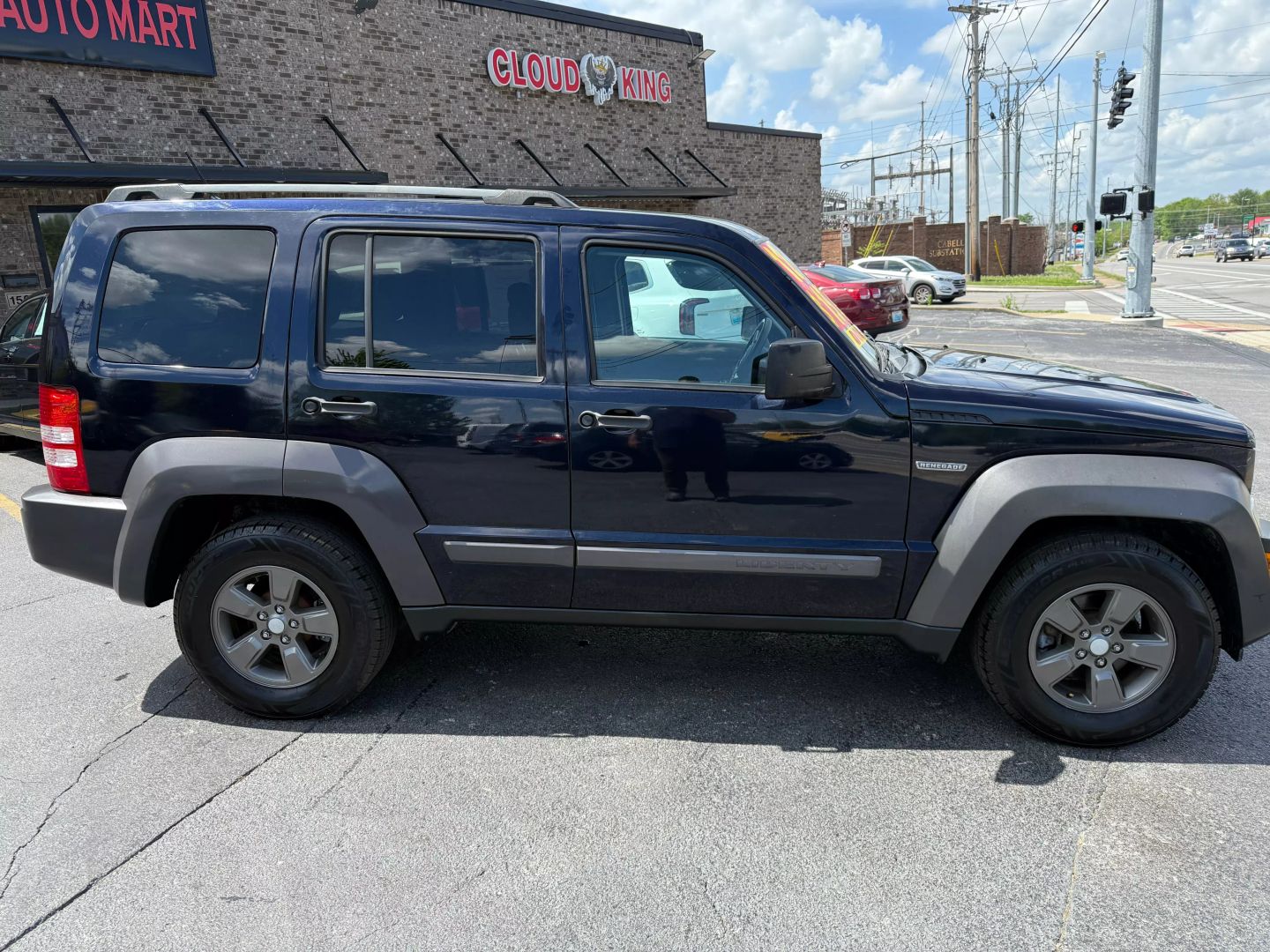 Image 10 of 2012 JEEP LIBERTY