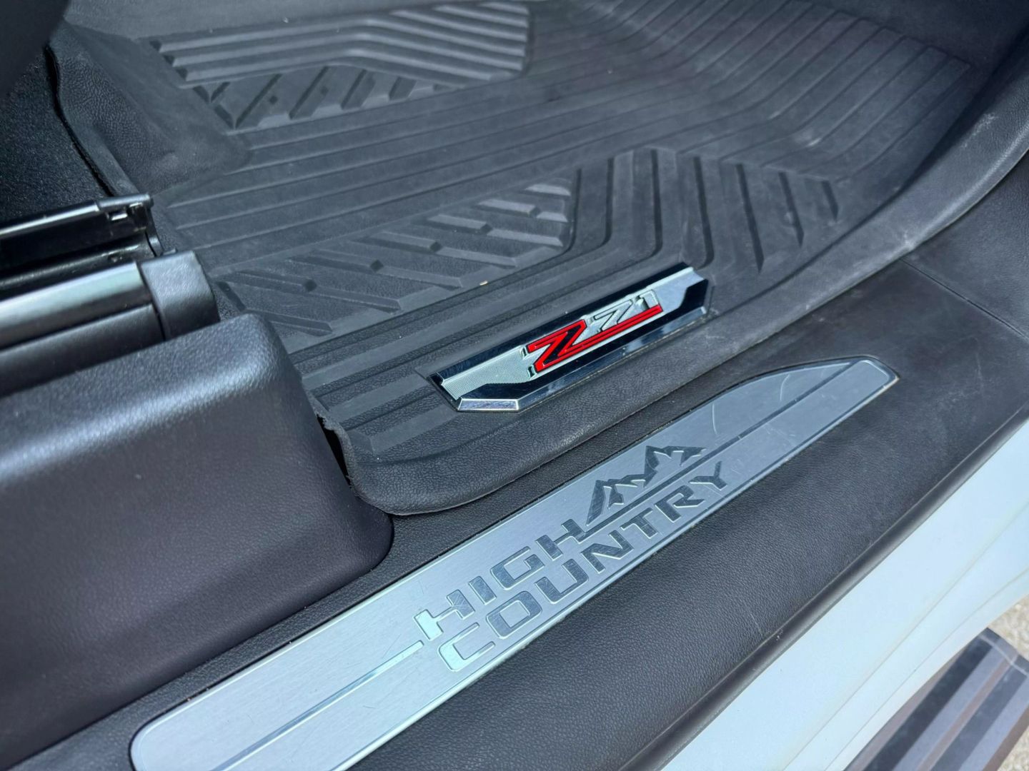 2021 Chevrolet Silverado 2500 Hd Crew Cab - Image 24