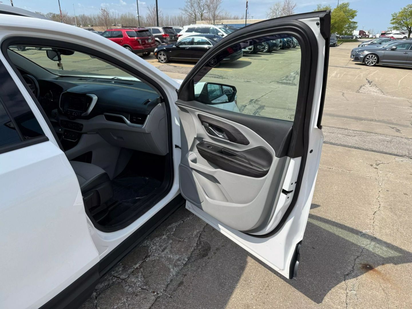 2020 Gmc Terrain - Image 25