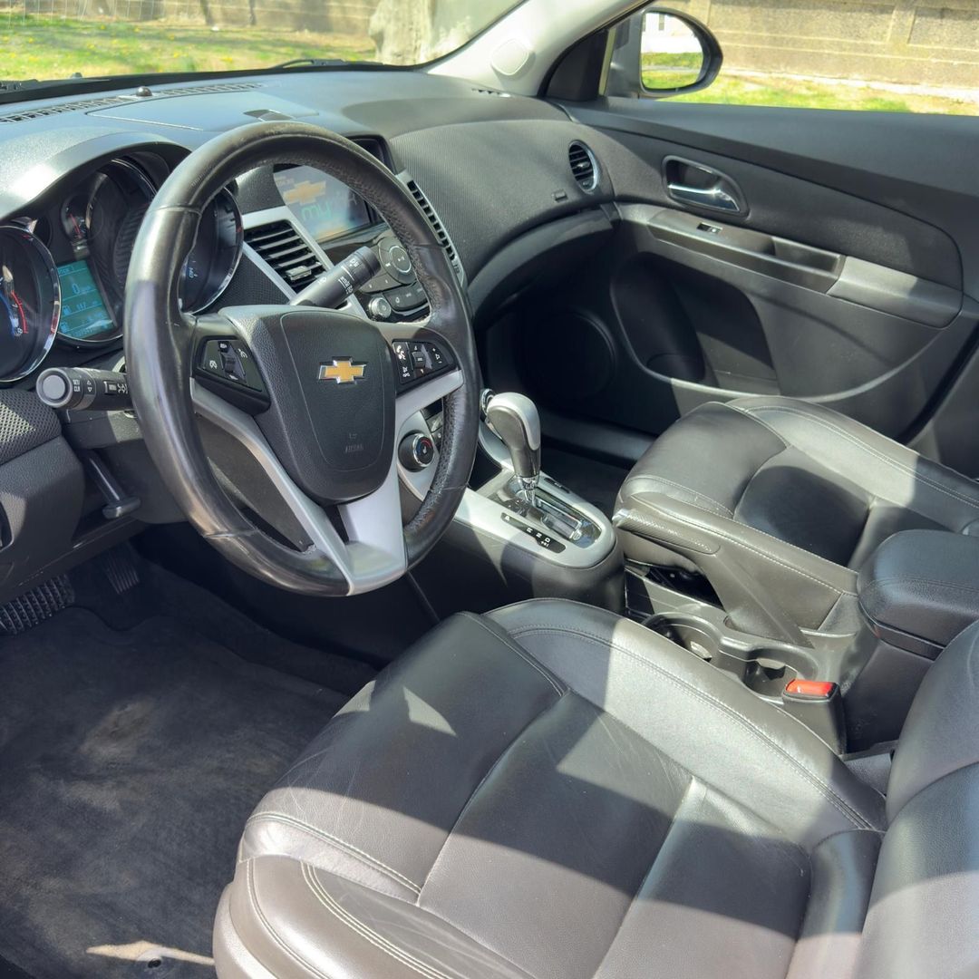 Image 9 of 2013 CHEVROLET CRUZE