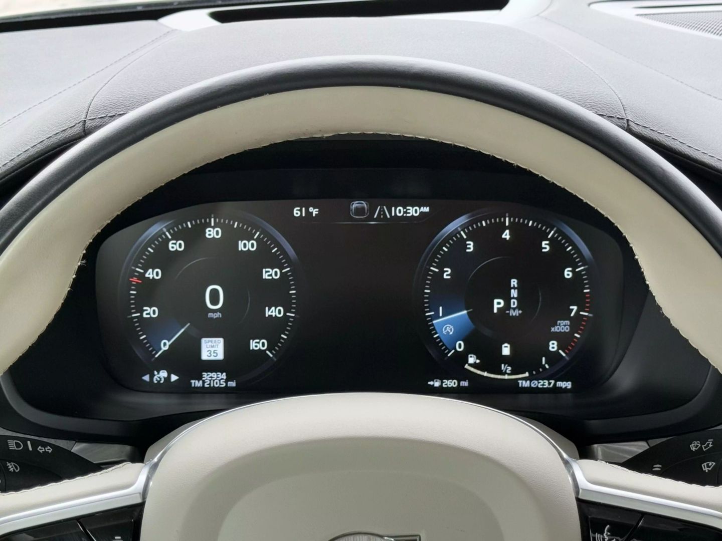 2022 Volvo S60 - Image 38