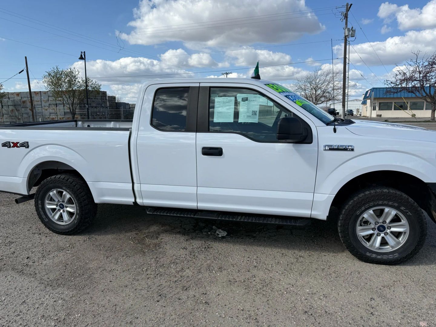 Image 4 of 2020 FORD F150 SUPER CAB
