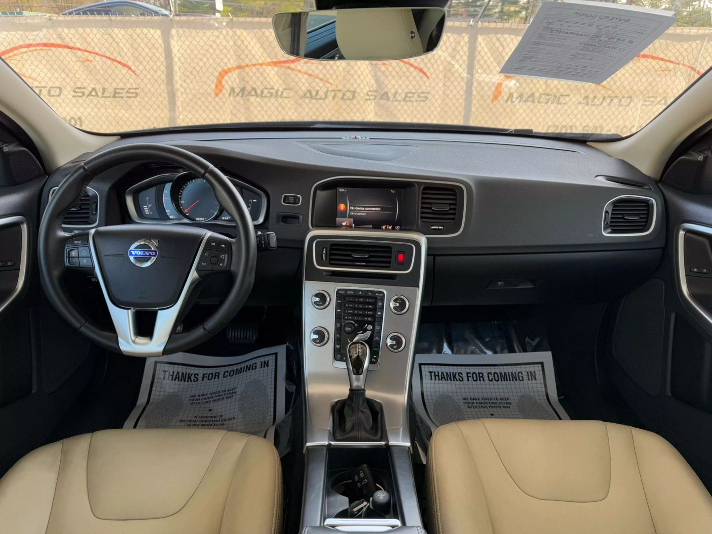 2017 Volvo S60 - Image 27