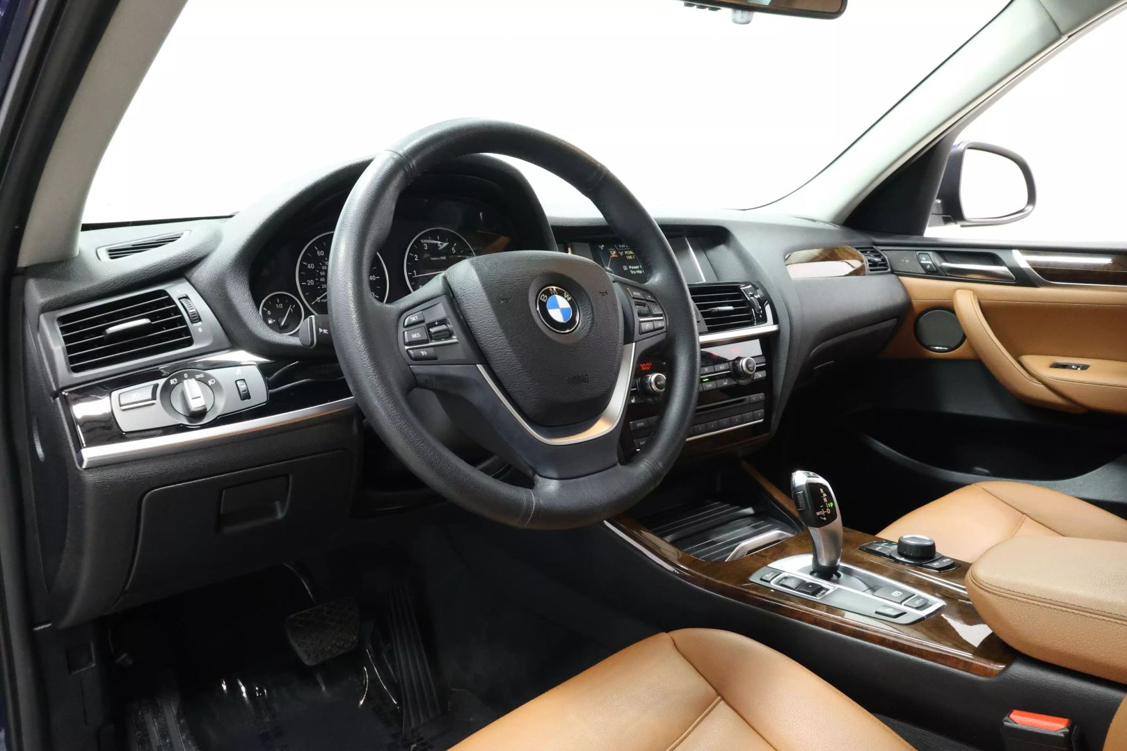 2017 Bmw X3 - Image 2