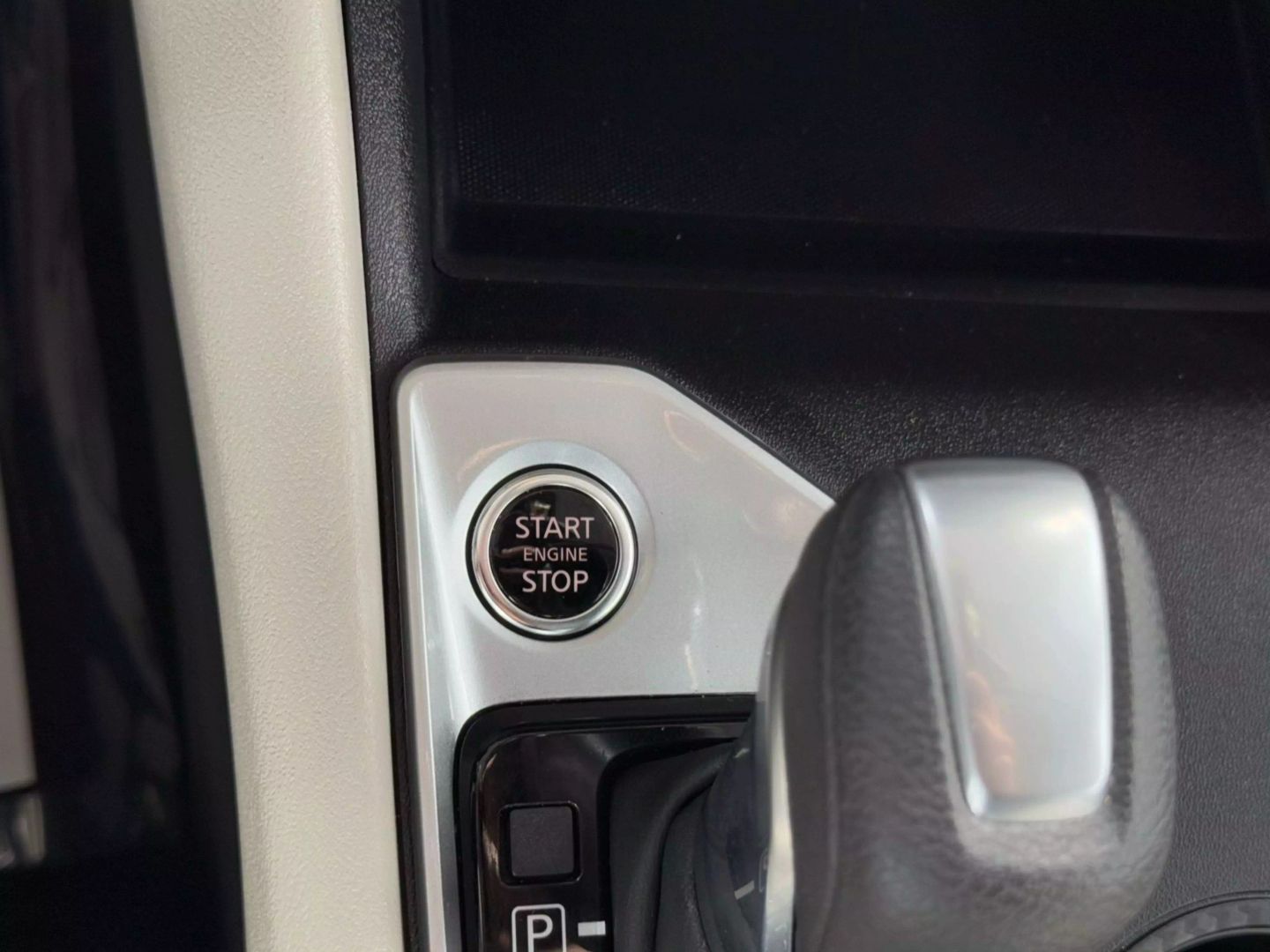 2025 Nissan Altima - Image 29