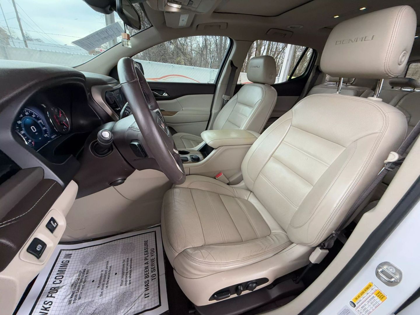 2017 Gmc Acadia - Image 16