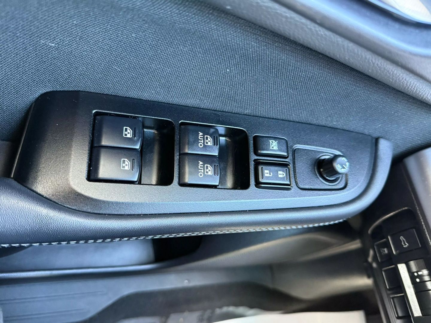 2016 Subaru Outback - Image 40