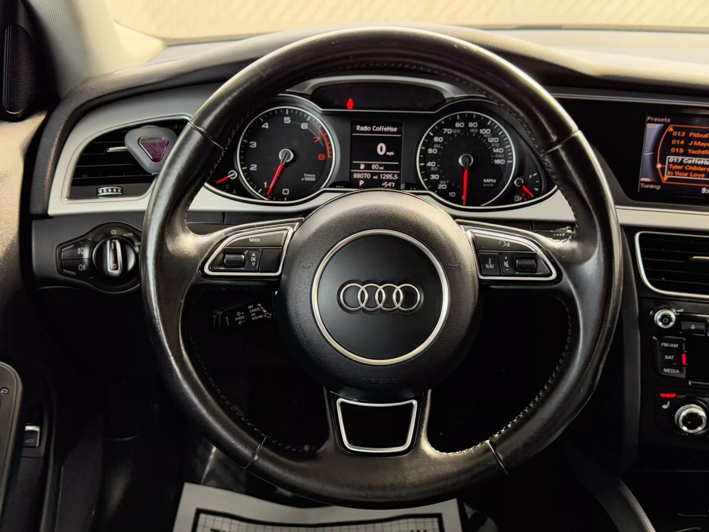 2016 Audi A4 - Image 33
