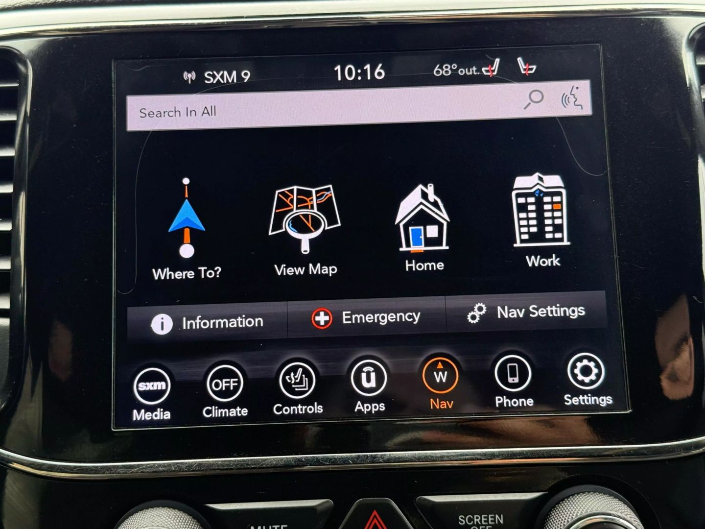2020 Jeep Grand Cherokee - Image 38