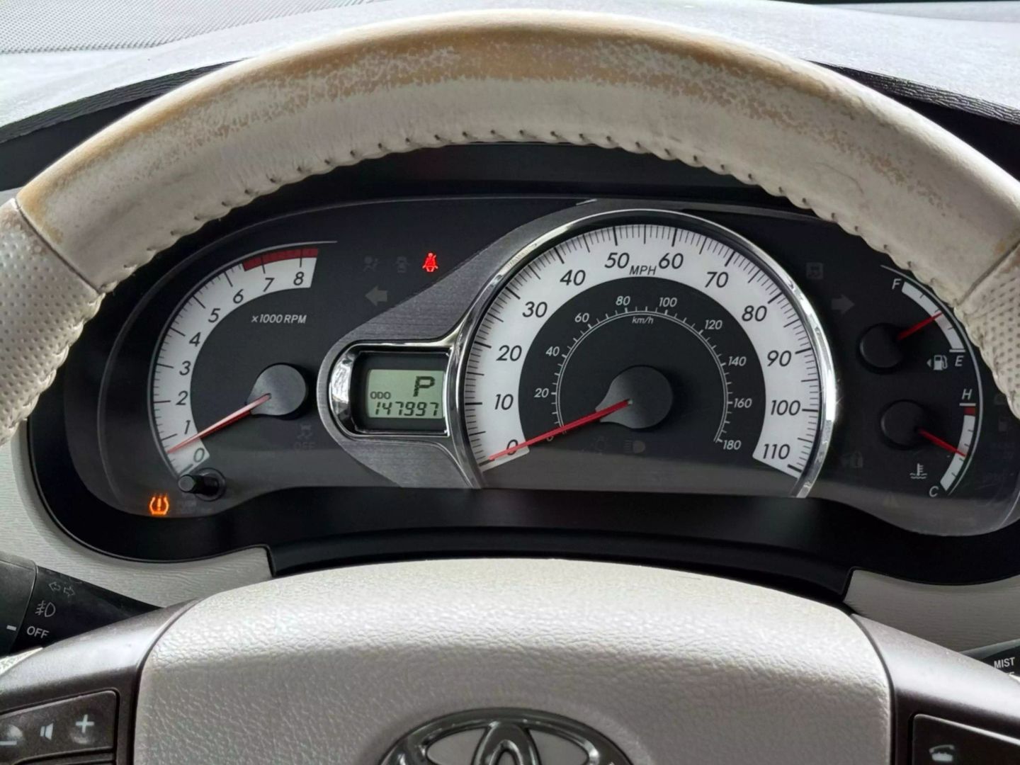 2013 Toyota Sienna - Image 32