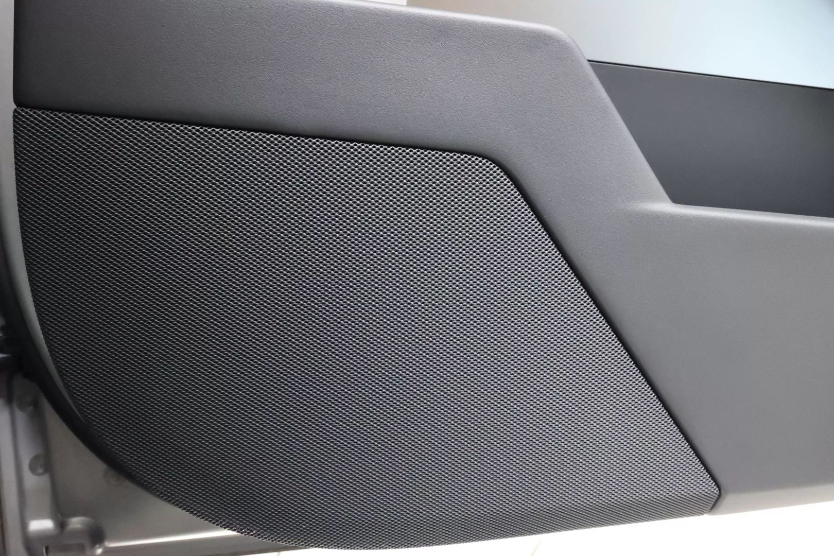 2024 Tesla Cybertruck - Image 114