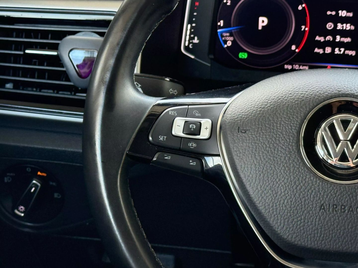 2020 Volkswagen Atlas - Image 37