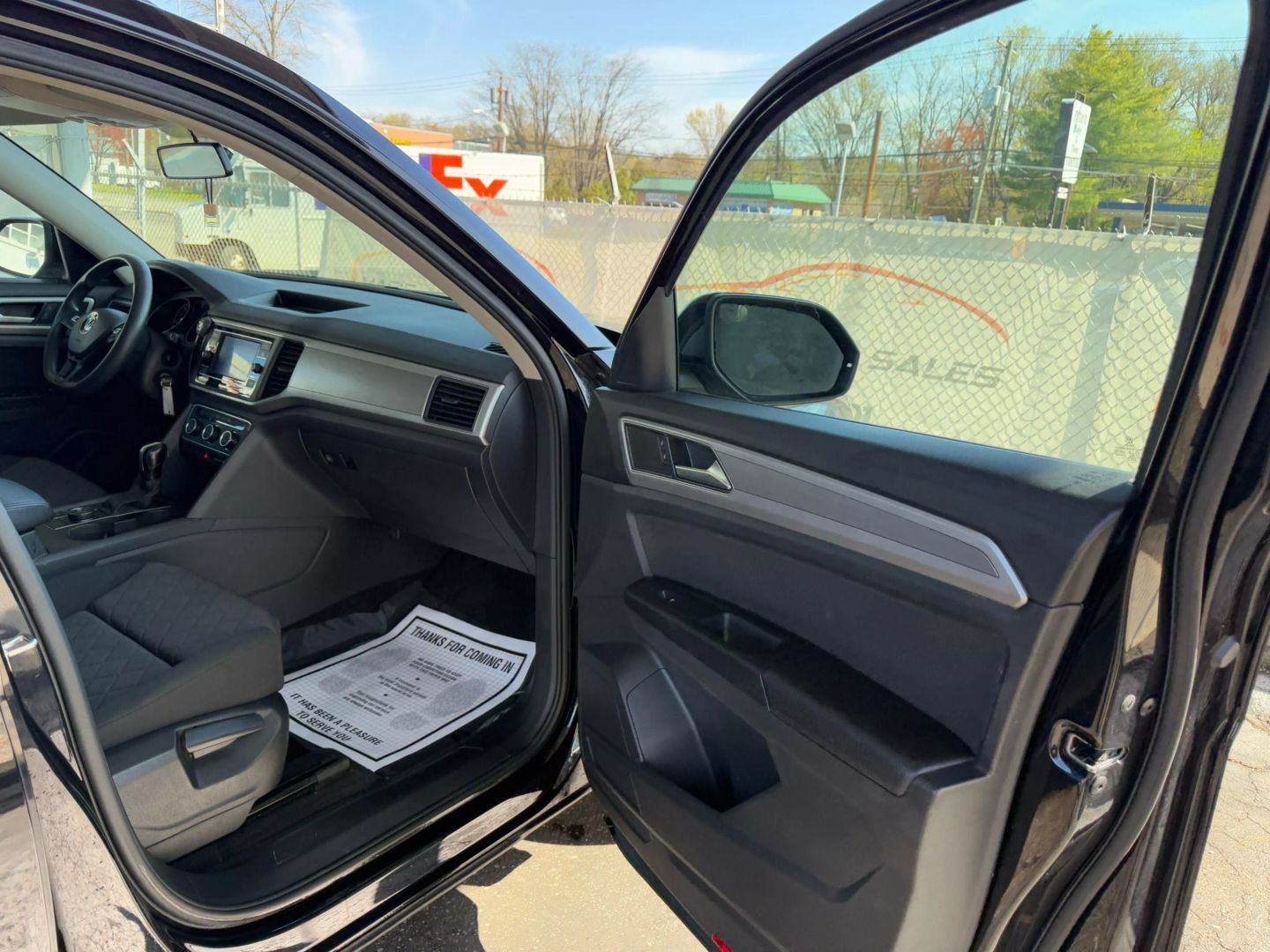 2018 Volkswagen Atlas - Image 24