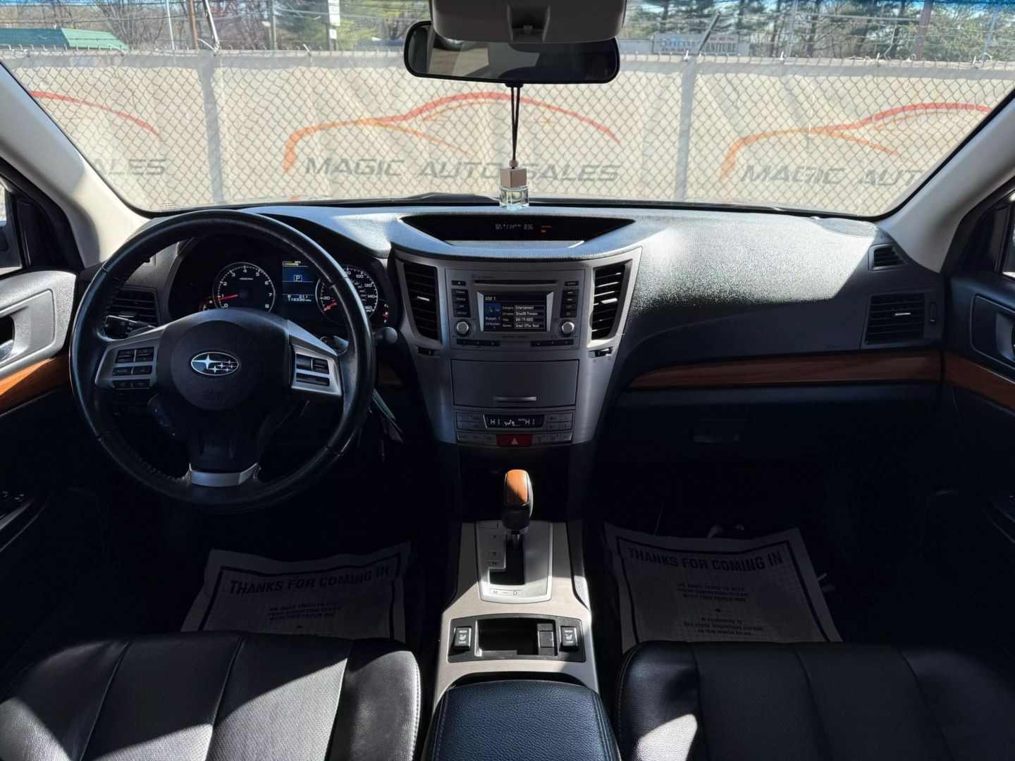 2014 Subaru Outback - Image 27