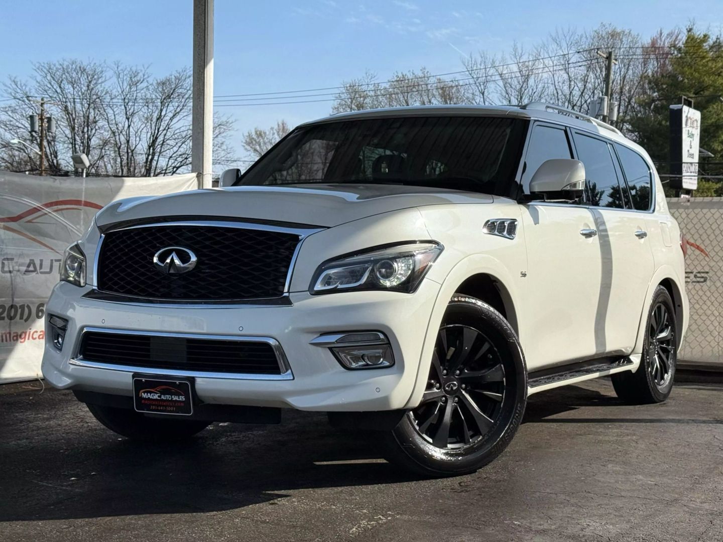 2017 Infiniti Qx80 - Image 1
