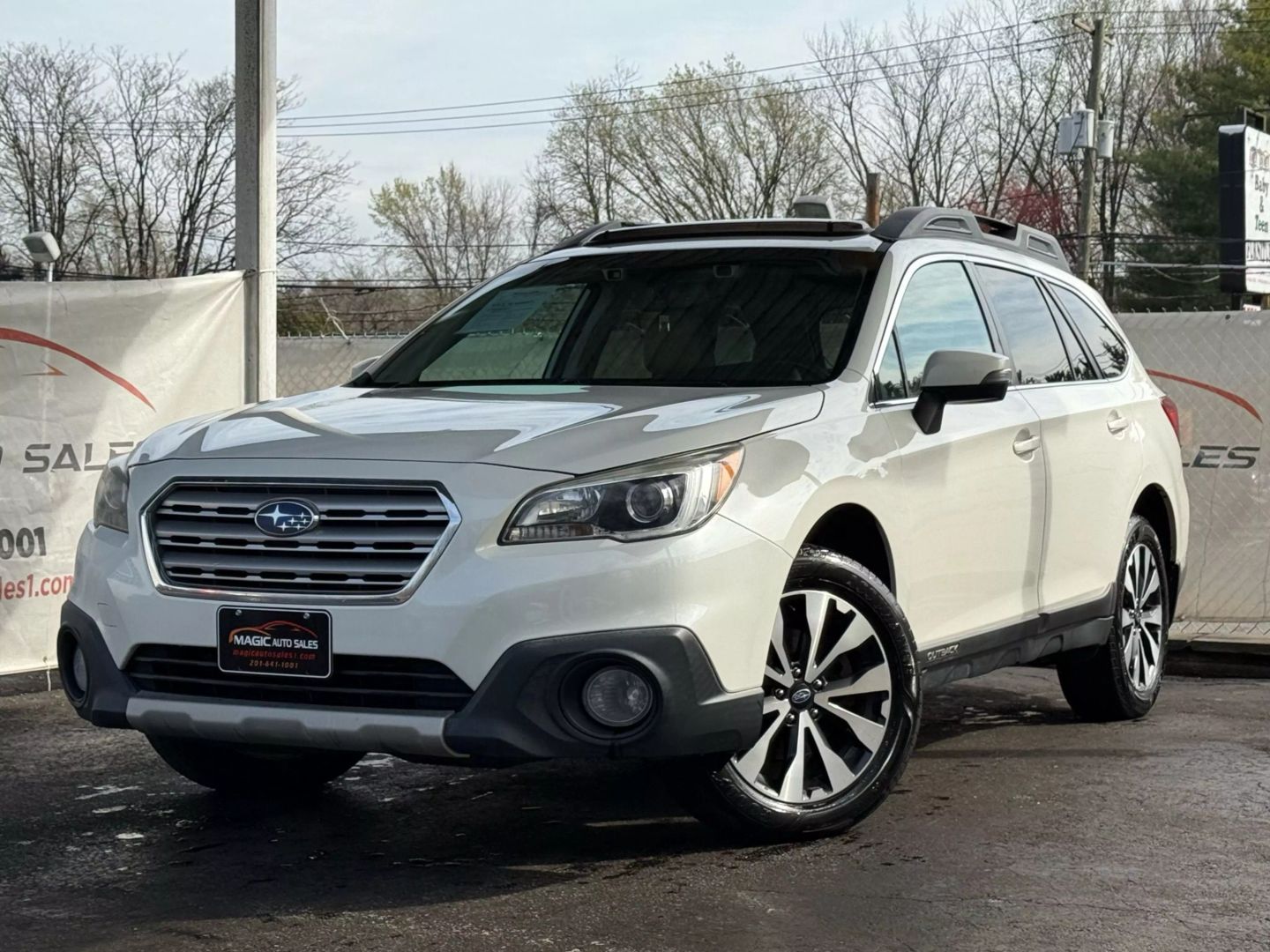 2016 Subaru Outback - Image 1