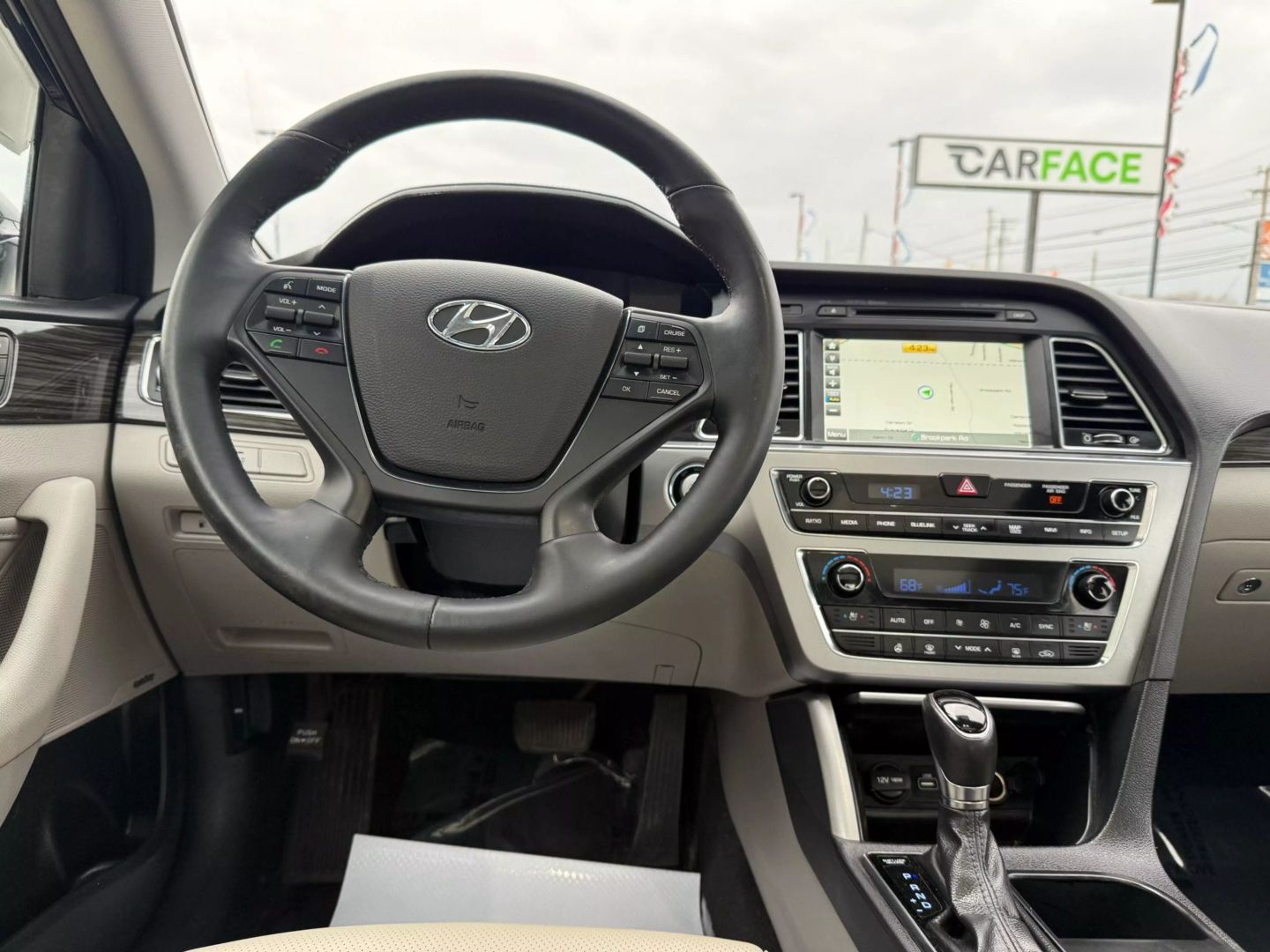 2015 Hyundai Sonata - Image 27