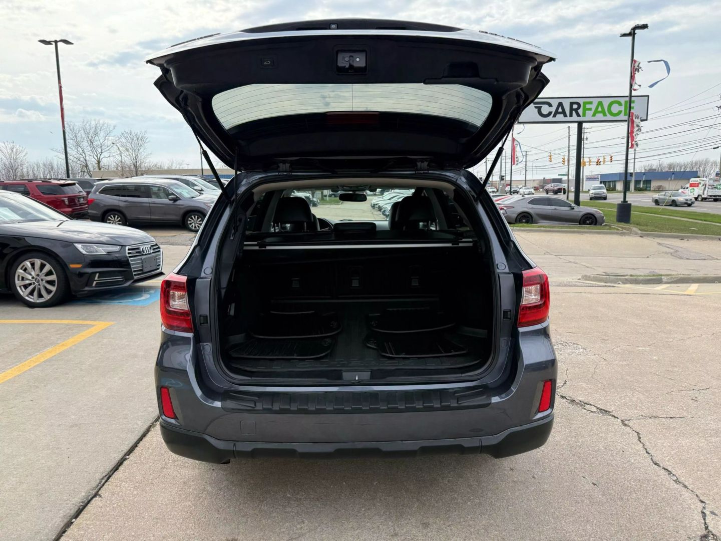 2016 Subaru Outback - Image 12