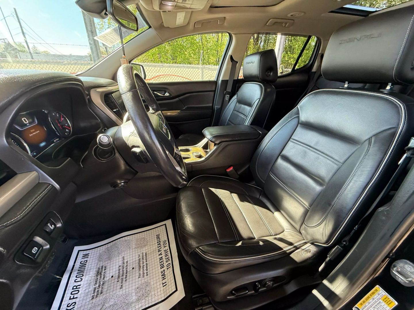 2017 Gmc Acadia - Image 16