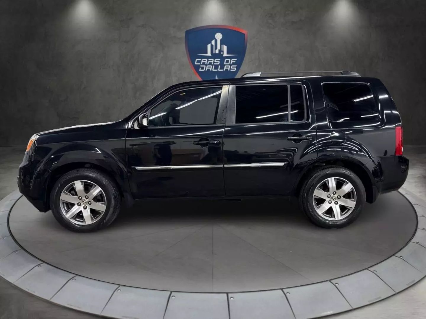 2015 Honda Pilot - Image 2