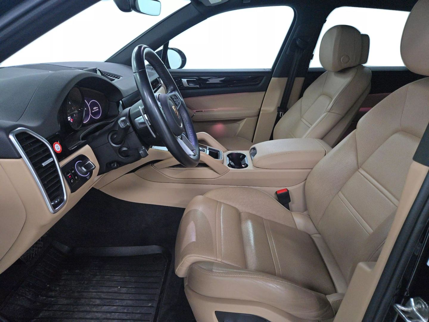 2021 Porsche Cayenne - Image 9