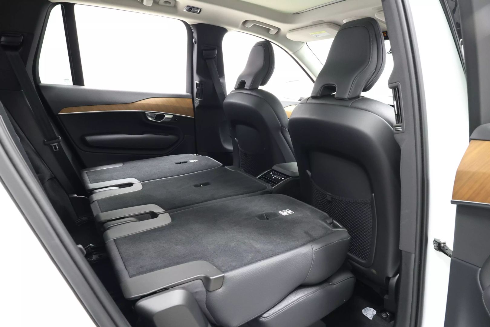 2022 Volvo Xc90 - Image 85